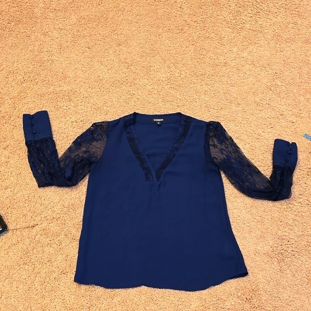 Express blouse. Size XS